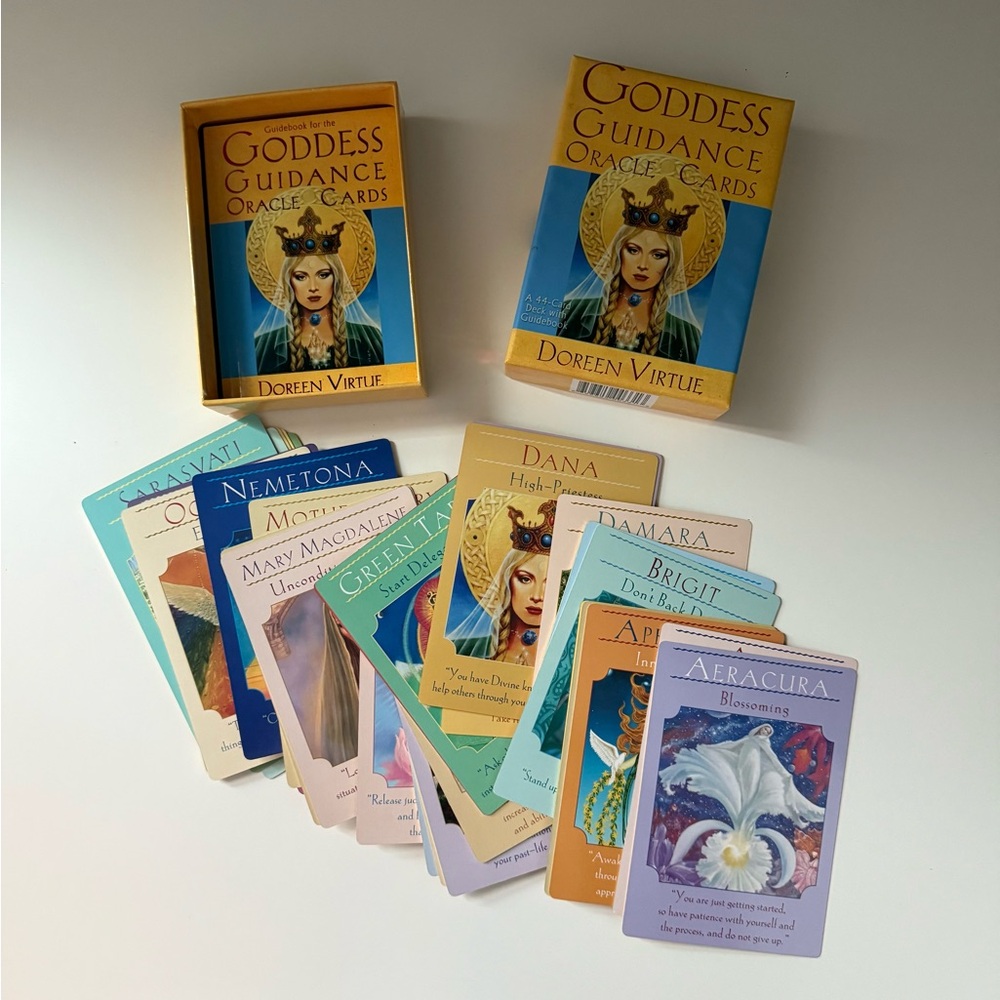 Goddess Guidance Oracle Cards - Picture 4 of 4